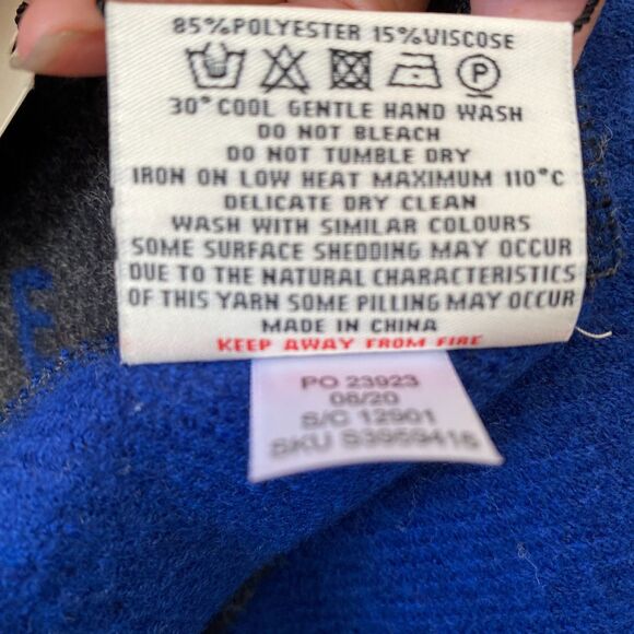 NWT RADLEY LONDON Gray and Blue Dog Pattern Fringe Scarf - Picture 10 of 10